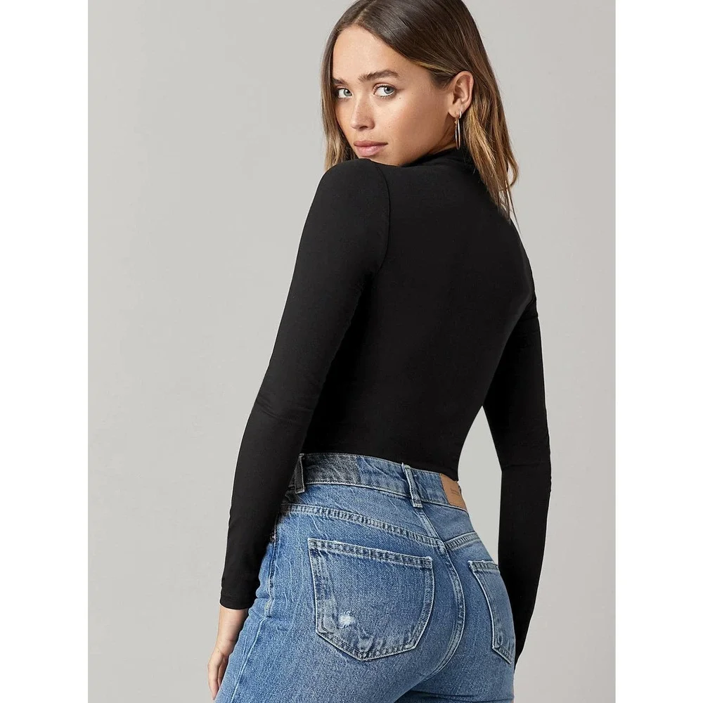 Long sleeve Mock Neck Solid Crop Tee shirt black - Picture 2 of 11